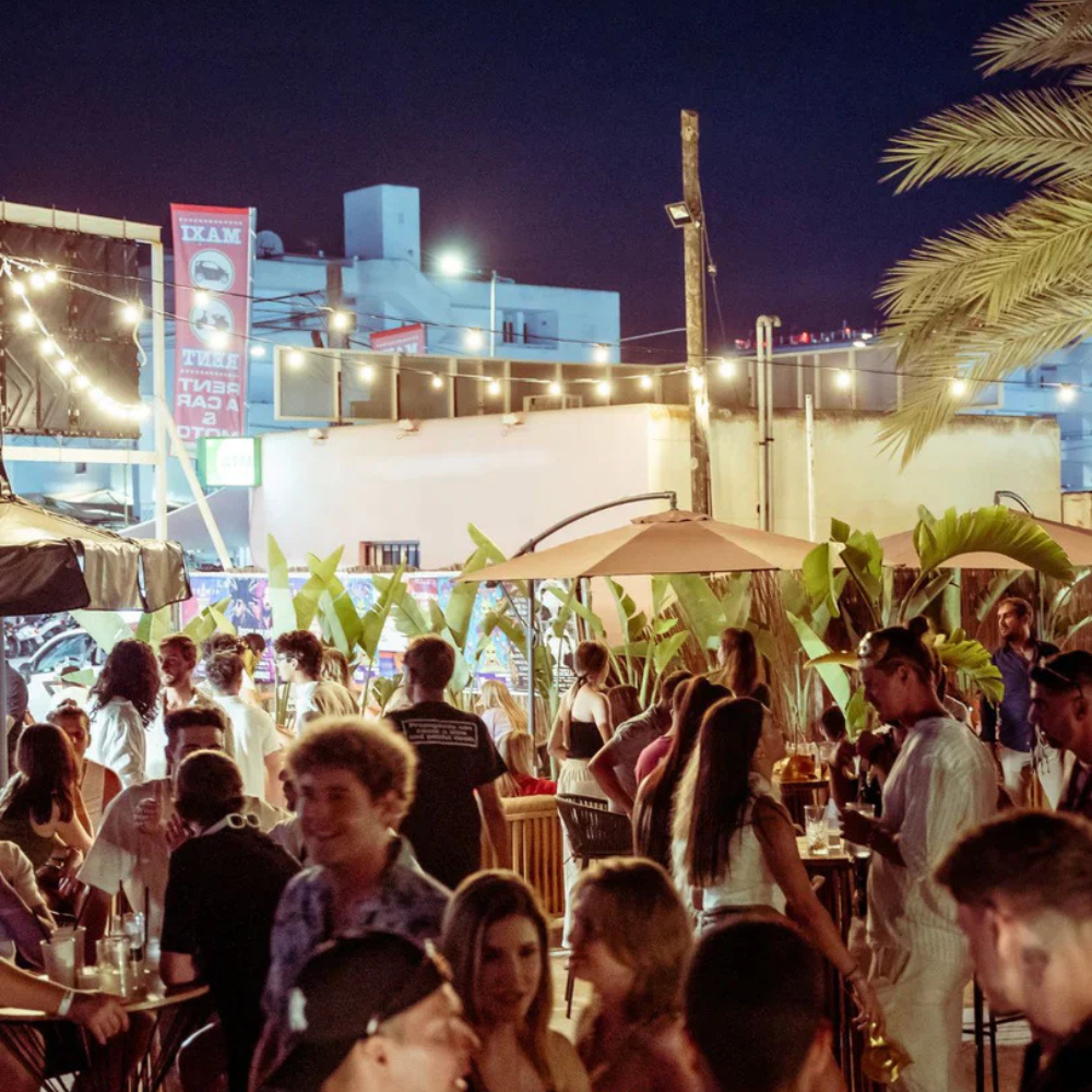 Tantra Open Bar